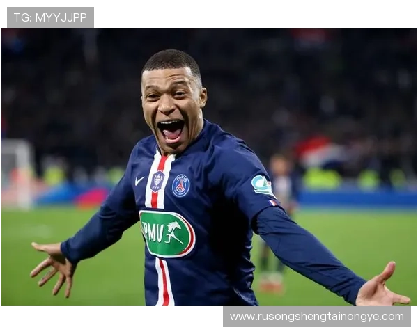 姆巴佩如风般迅捷连过数人一条龙破门展现超凡实力